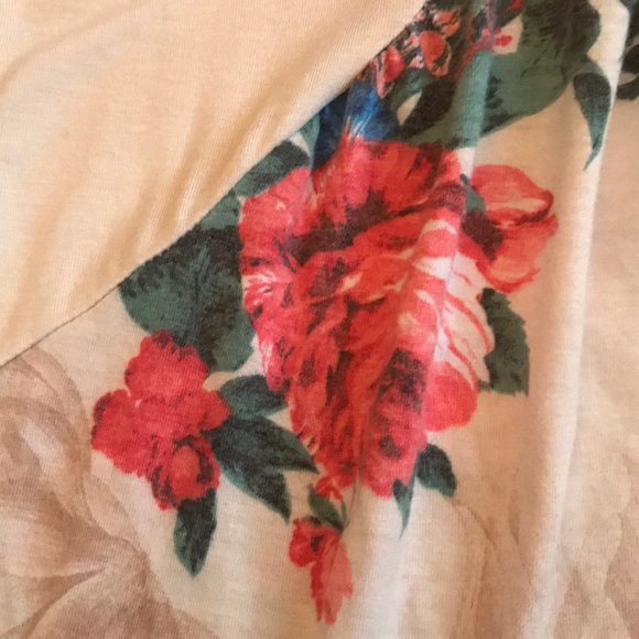 m t s Floral Shirt - Picture 4 of 8